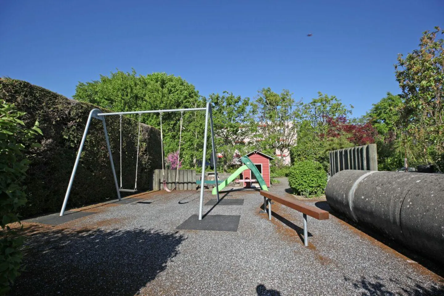 Maison d'angle de 4,5 pièces avec jardin - Photo 14 sur 15