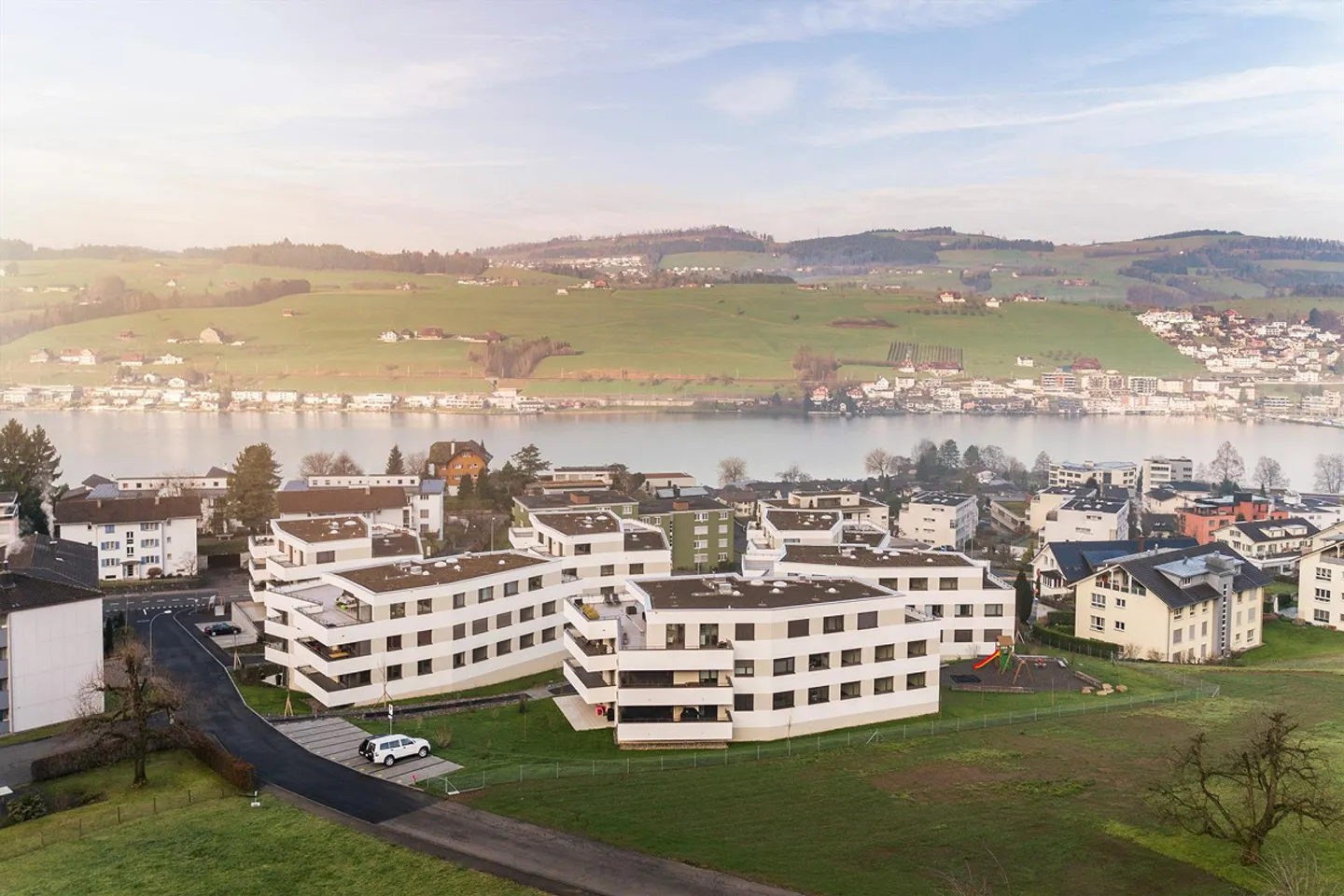 Bright, modern 2.5-room apartment with large balcony in Küssnacht a. R - Photo 1 of 6