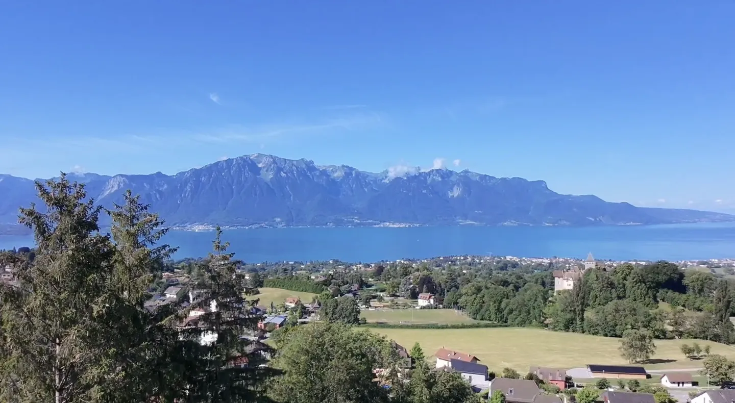 Bien immobilier à vendre - Photo 1 sur 2