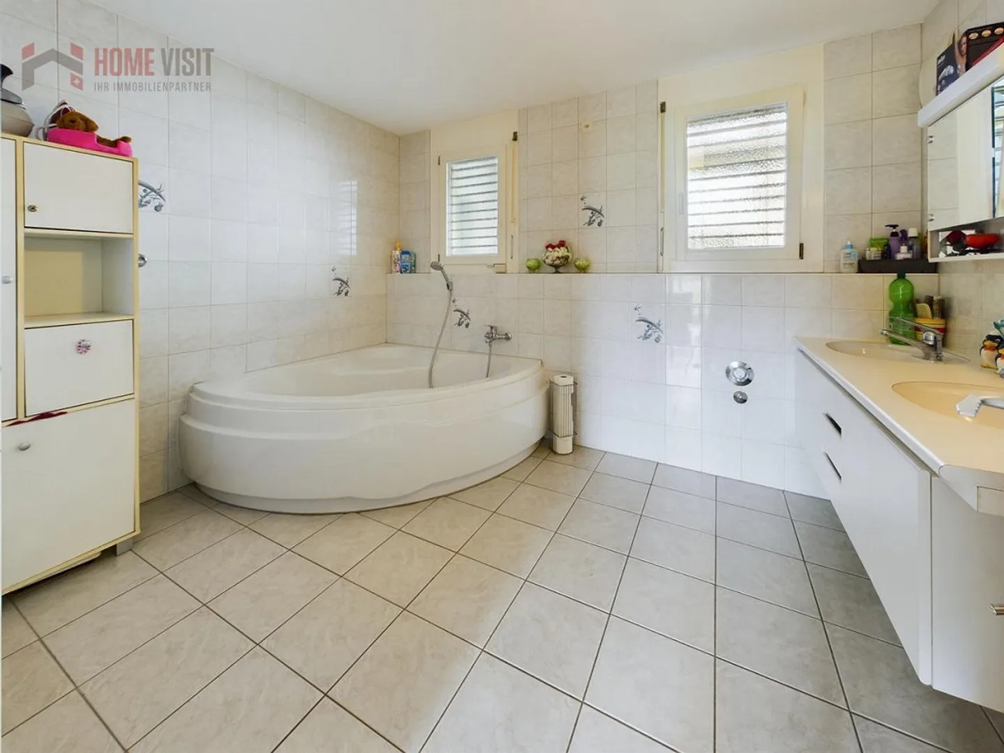 More Space for Family Happiness – 5.5-Room Dream Apartment in Obergösgen - Photo 10 of 13