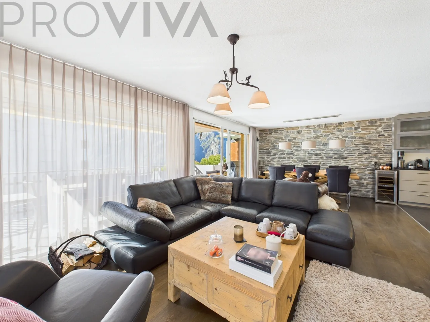 Residenza alpina a Grächen | Completamente arredato e pronto per essere abitato - Foto 3 di 9