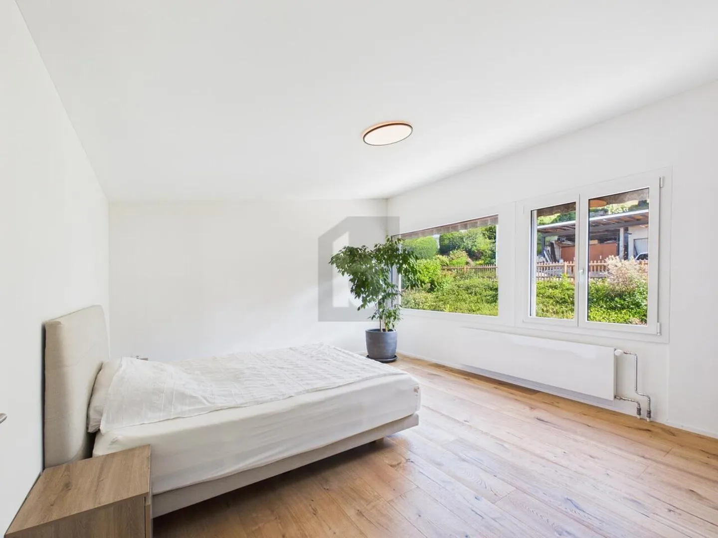 COMPLETAMENTE RISTRUTTURATO CON GIARDINO, PISCINA E VISTA PANORAMICA - Foto 4 di 5