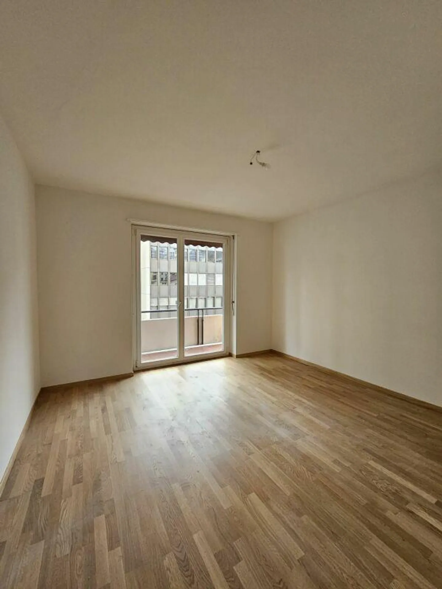 4,5 pièces en face du lac de Lugano - Photo 5 sur 8