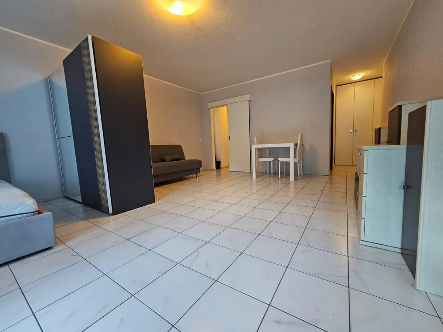 AFFITTASI MONOLOCALE CON ARREDO NUOVO IN ZONA CORNAREDO - Foto 1 di 9
