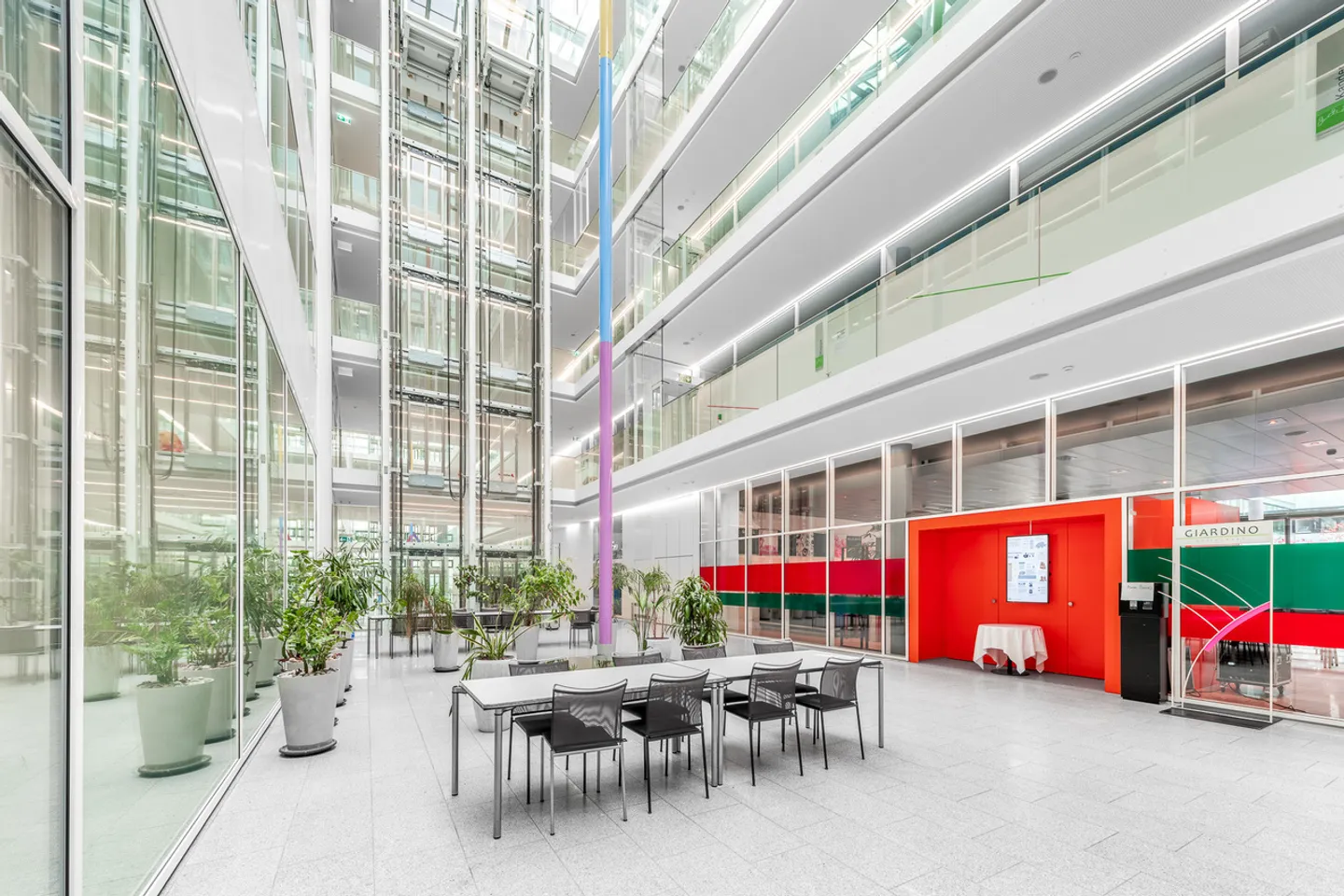 Superfici da 490 - 980 m² | Spazi per uffici sviluppati alla stazione di Stettbach - Foto 5 di 6