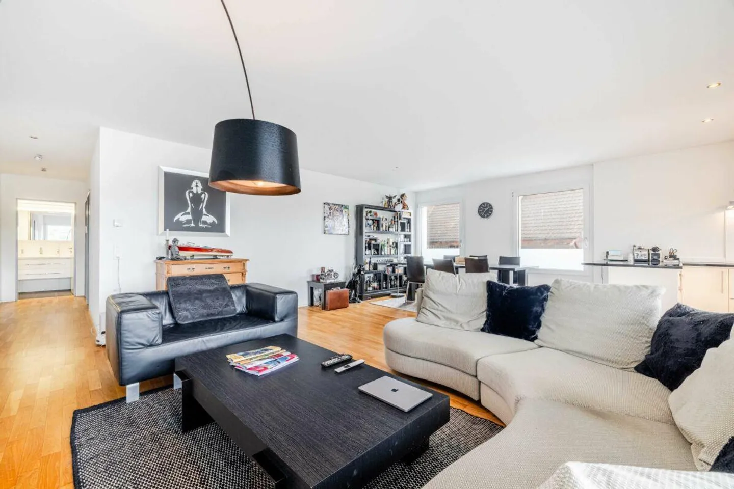 Charmante Wohnung in Bottighofen - Foto 1 von 7
