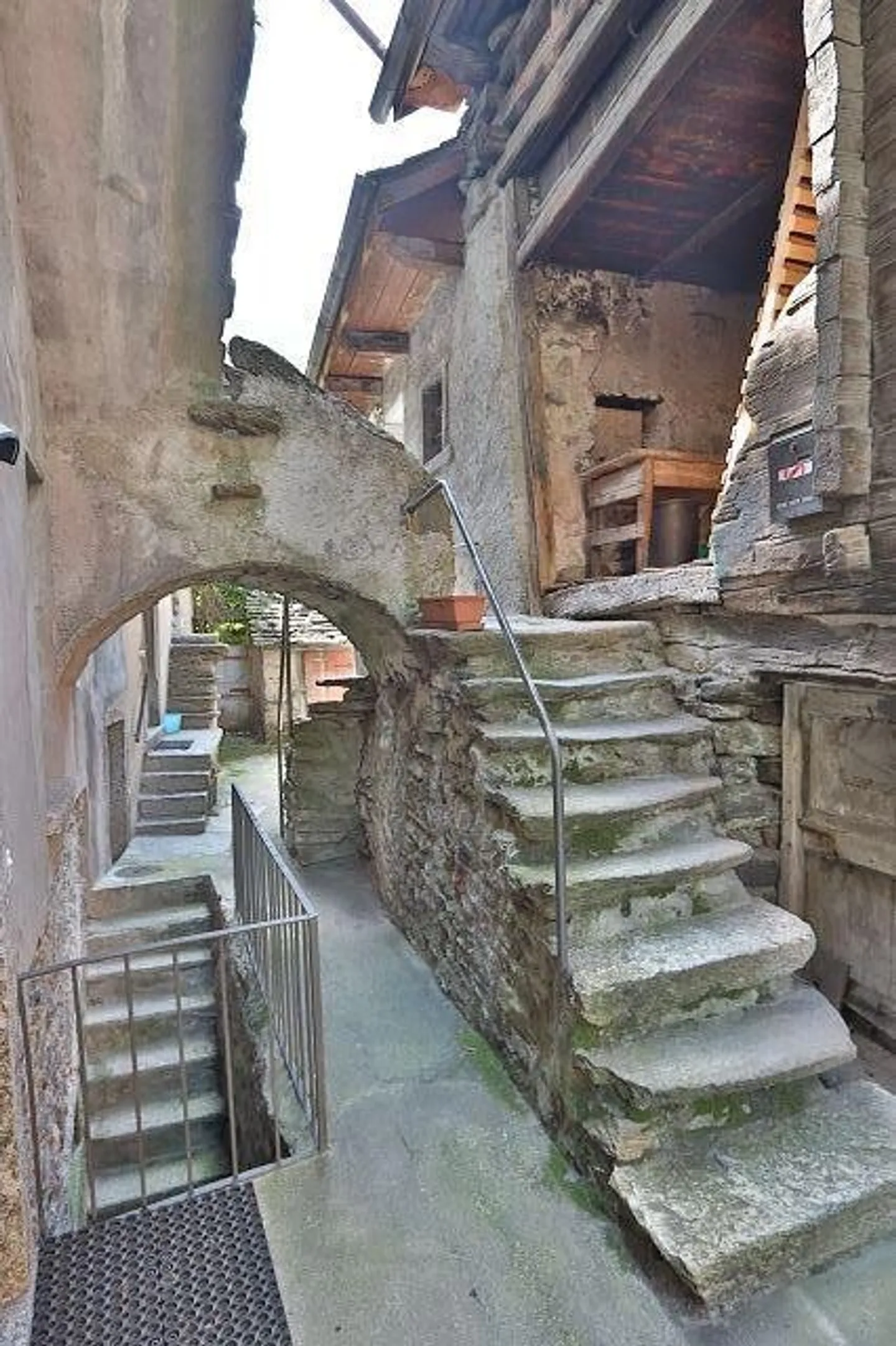 parte di casa di 3 locali nel nucleo - Foto 7 di 10