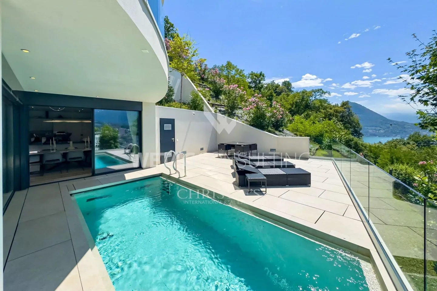 Lugano-Viganello: villa moderna con vista mozzafiato sul lago di Lugano... - Foto 6 di 13