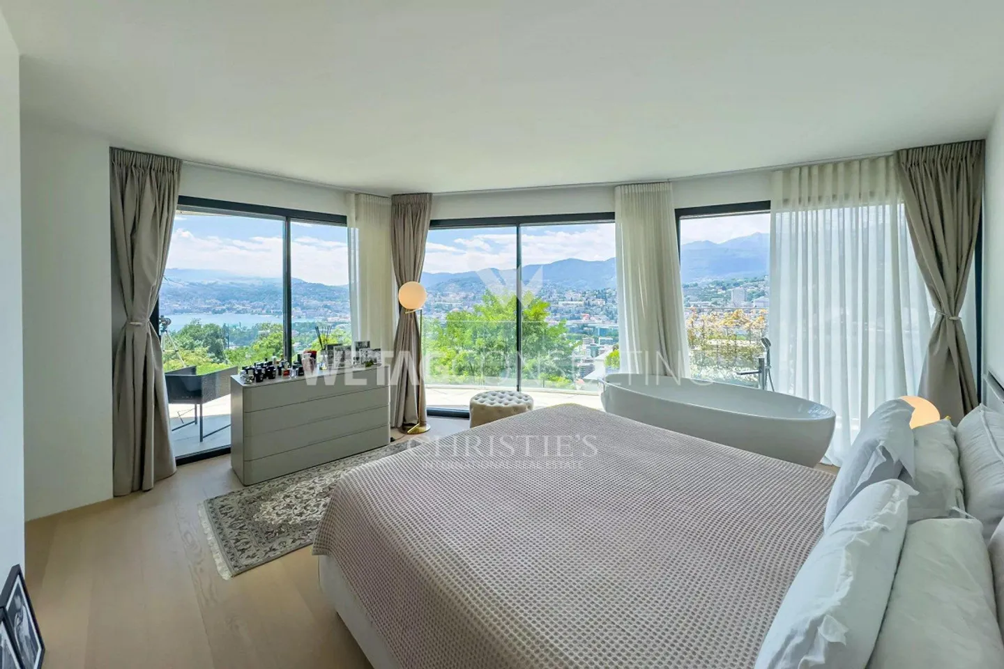 Lugano-Viganello: villa moderna con vista mozzafiato sul lago di Lugano... - Foto 7 di 13