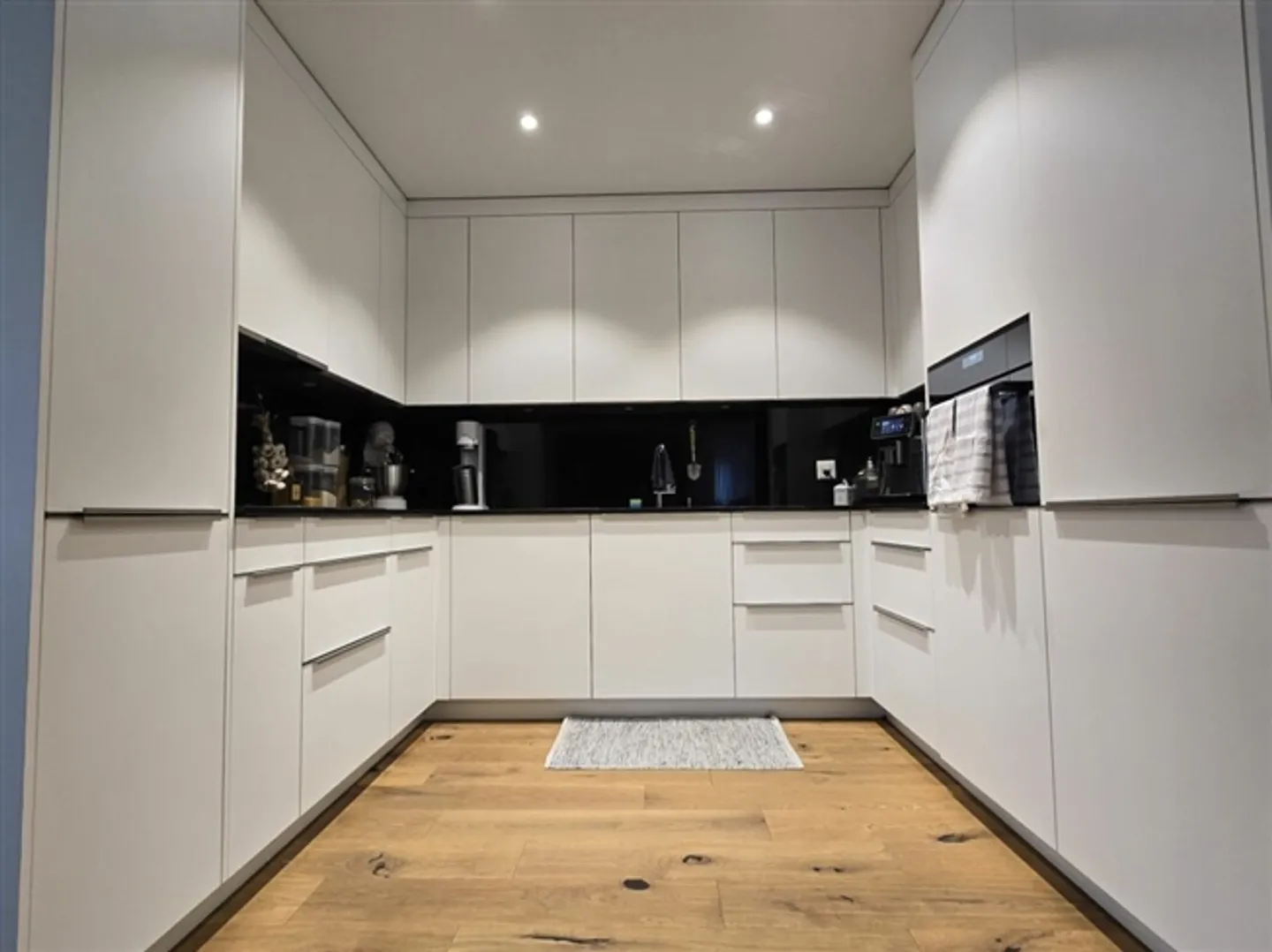 «RUHIG MIT PANORAMABLICK» - Foto 3 von 6