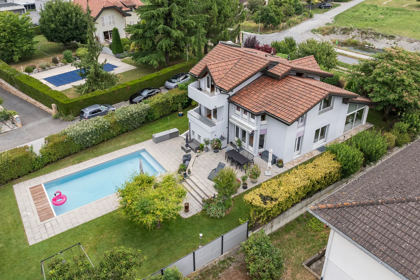 Il tuo angolo di pace a Vétroz - villa con piscina e grande giardino - Foto 12 di 12
