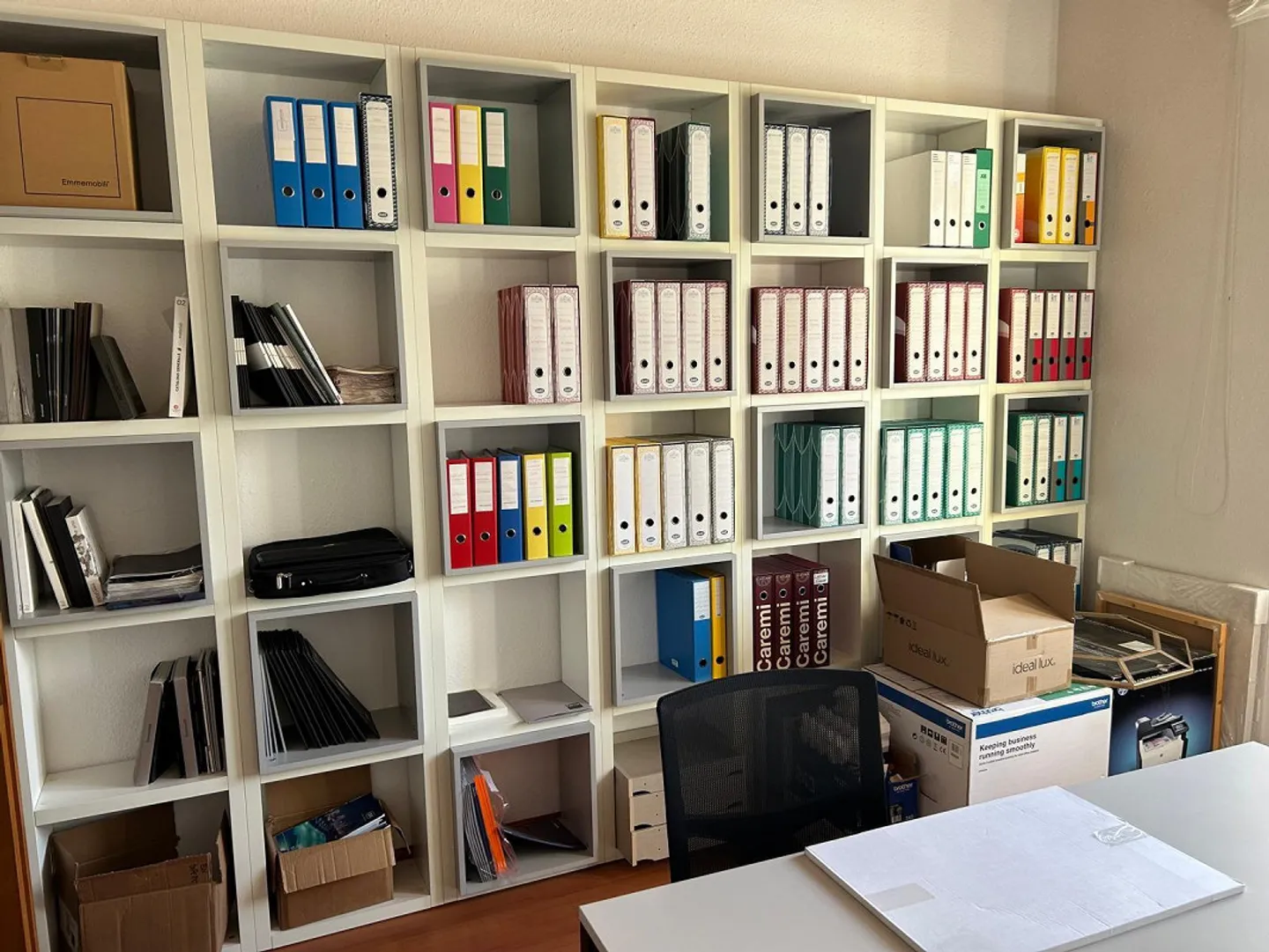 ELEGANTI UFFICI ARREDATI CON POSTEGGI INCLUSI A MENDRISIO - Foto 4 di 12