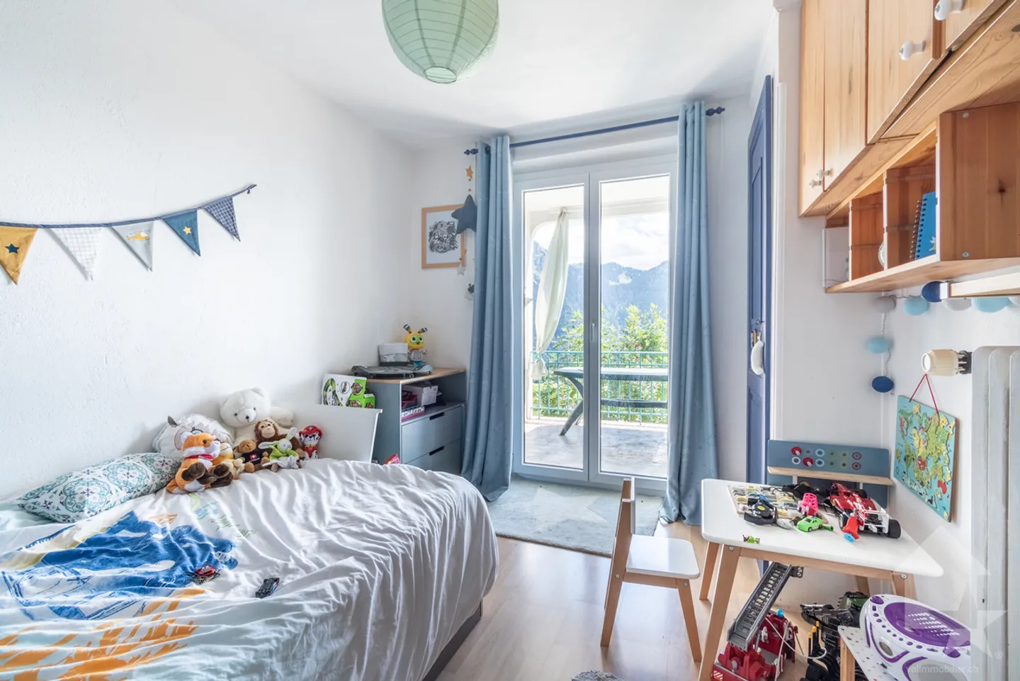 Duplex with 5.5 rooms and garden in the center of Leysin - Photo 5 of 13