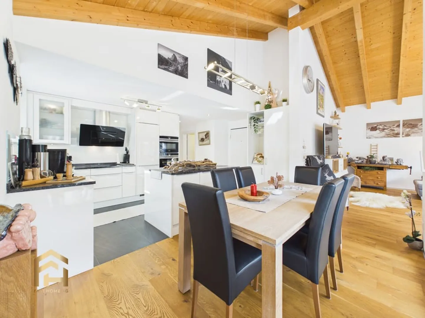 Exclusive 5.5-room duplex apartment with sunny Alpine view - Photo 5 of 13