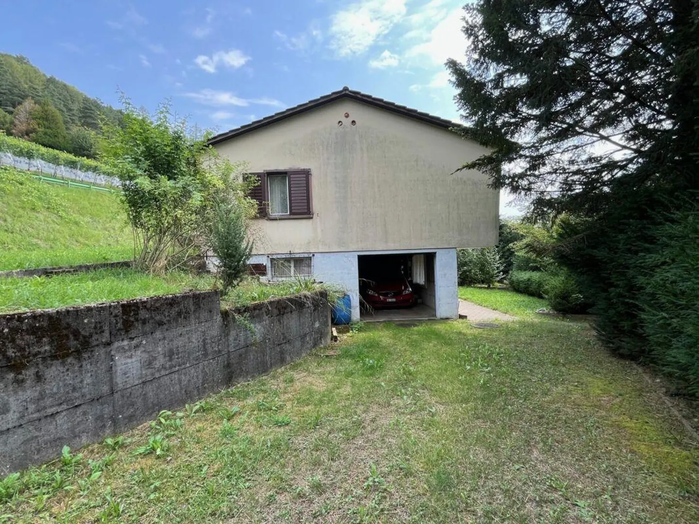 Freistehendes 5.5-Zimmer-Einfamilienhaus mit angebautem Schopf - Foto 10 von 12