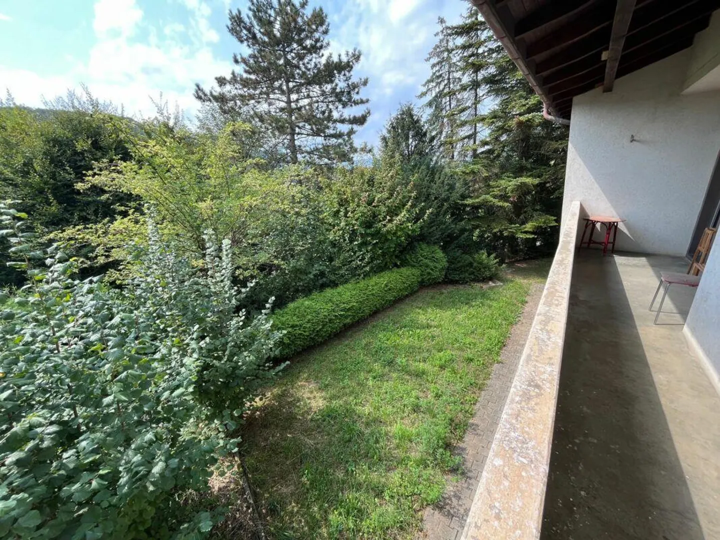 Freistehendes 5.5-Zimmer-Einfamilienhaus mit angebautem Schopf - Foto 7 von 12