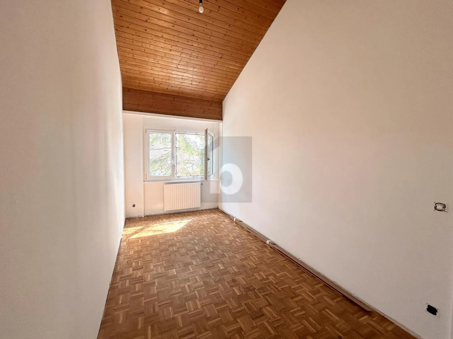 Charmant Appartement Sous Les Combles - Photo 3 sur 6