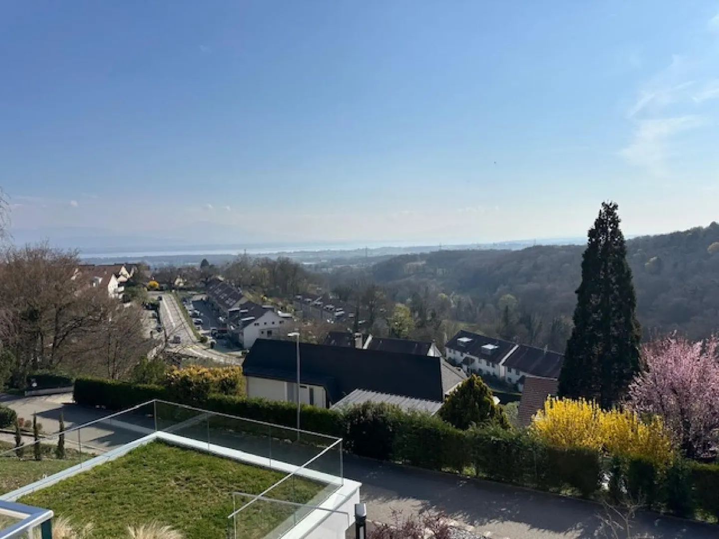 Luxuriöses Einfamilienhaus - Foto 7 von 8