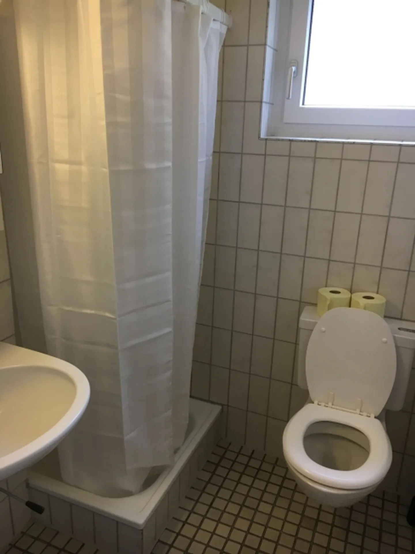 «Modernes Coliving im Grünen mit top Anbindung in Zürich-Affoltern» - Foto 3 von 13