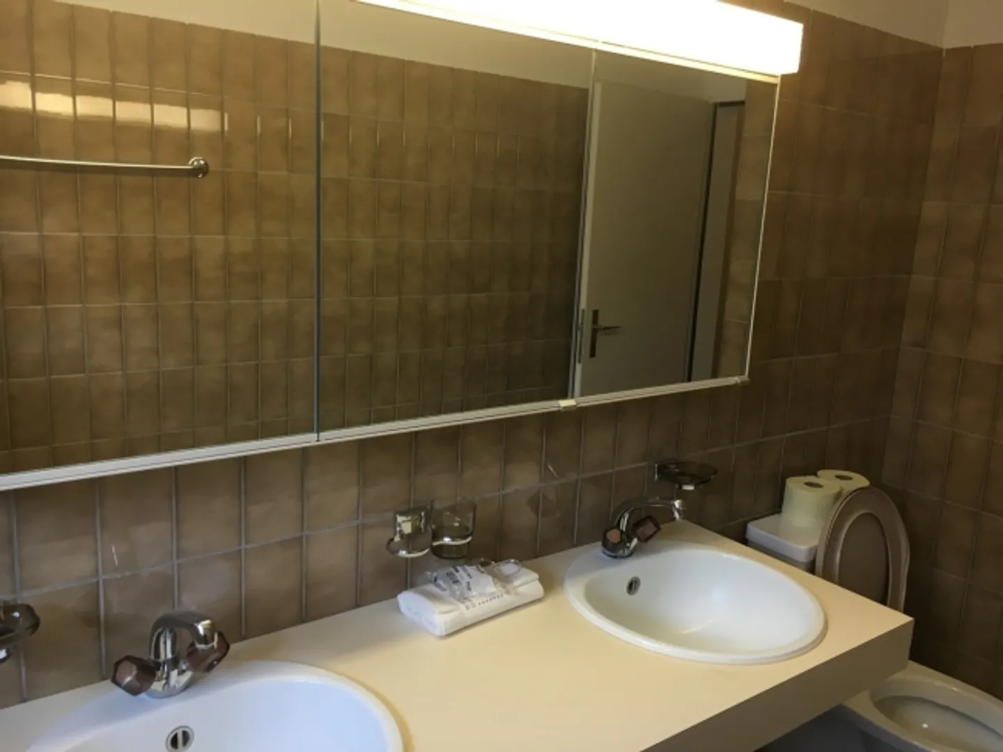 «Modernes Coliving im Grünen mit top Anbindung in Zürich-Affoltern» - Foto 8 von 13