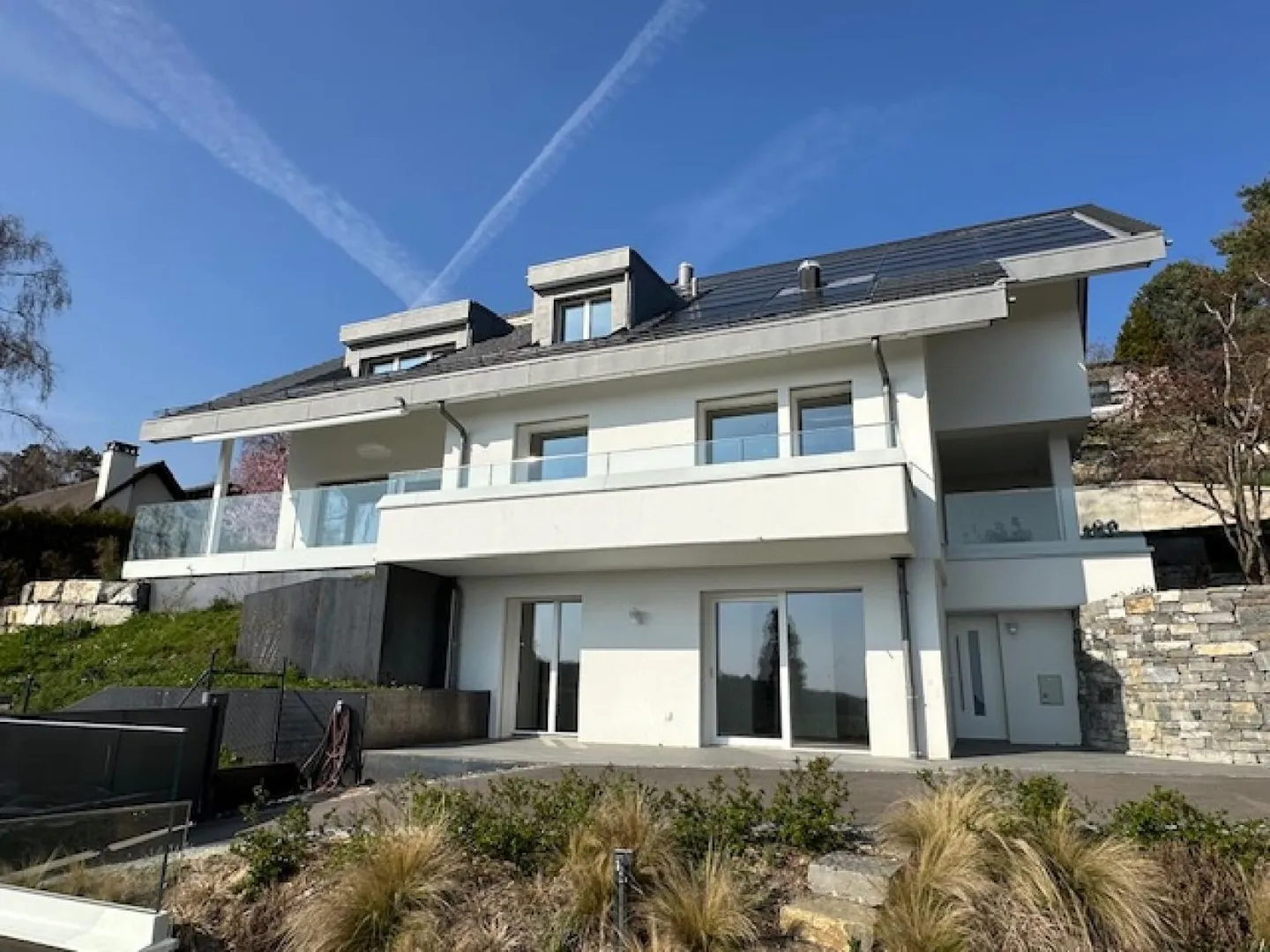 Luxuriöses Einfamilienhaus - Foto 1 von 8