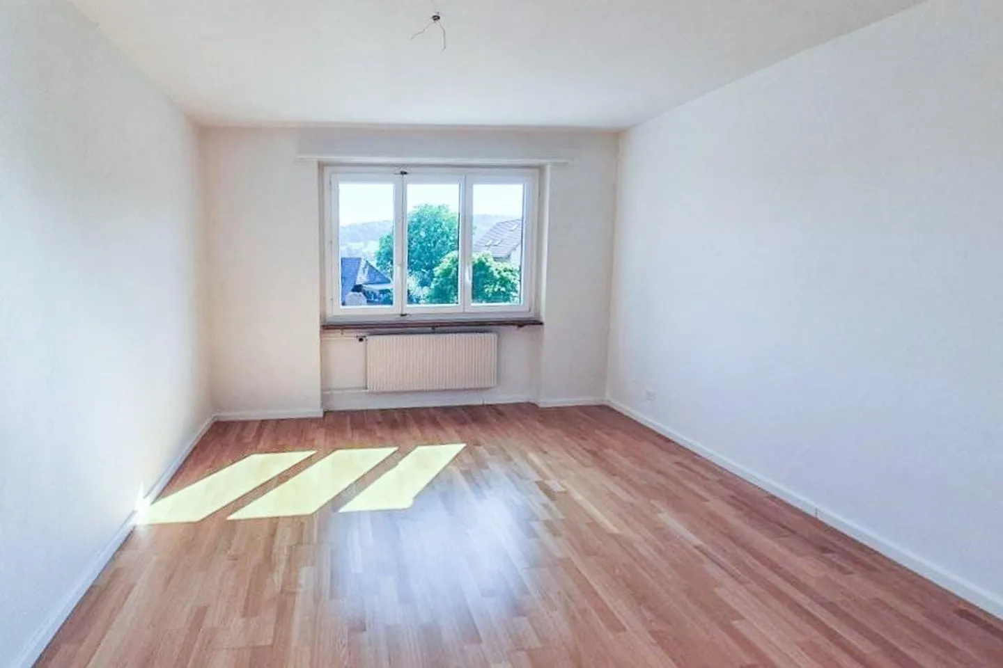 Appartamento affascinante di 3.5 stanze in affitto - Foto 2 di 5