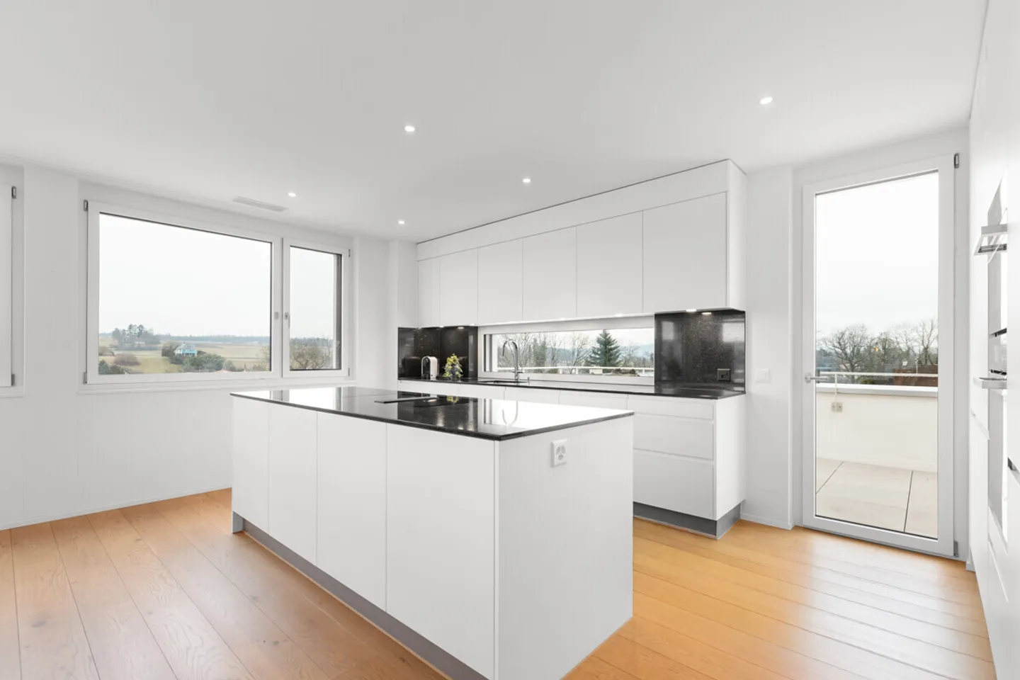 Attico esclusivo con vista sul Reno - Foto 8 di 13