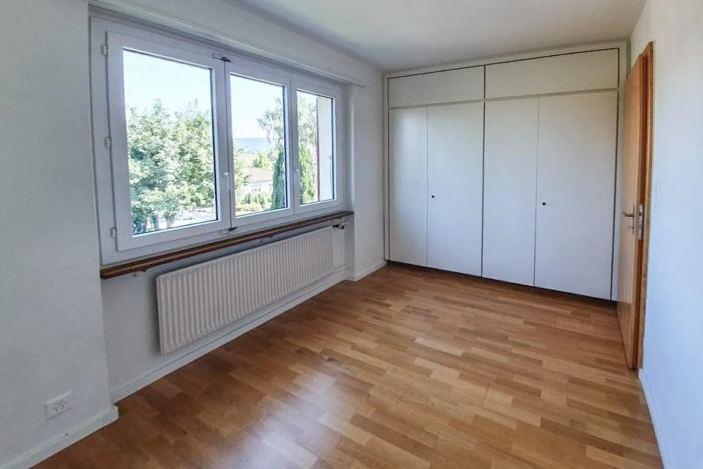 Appartamento affascinante di 3.5 stanze in affitto - Foto 3 di 5