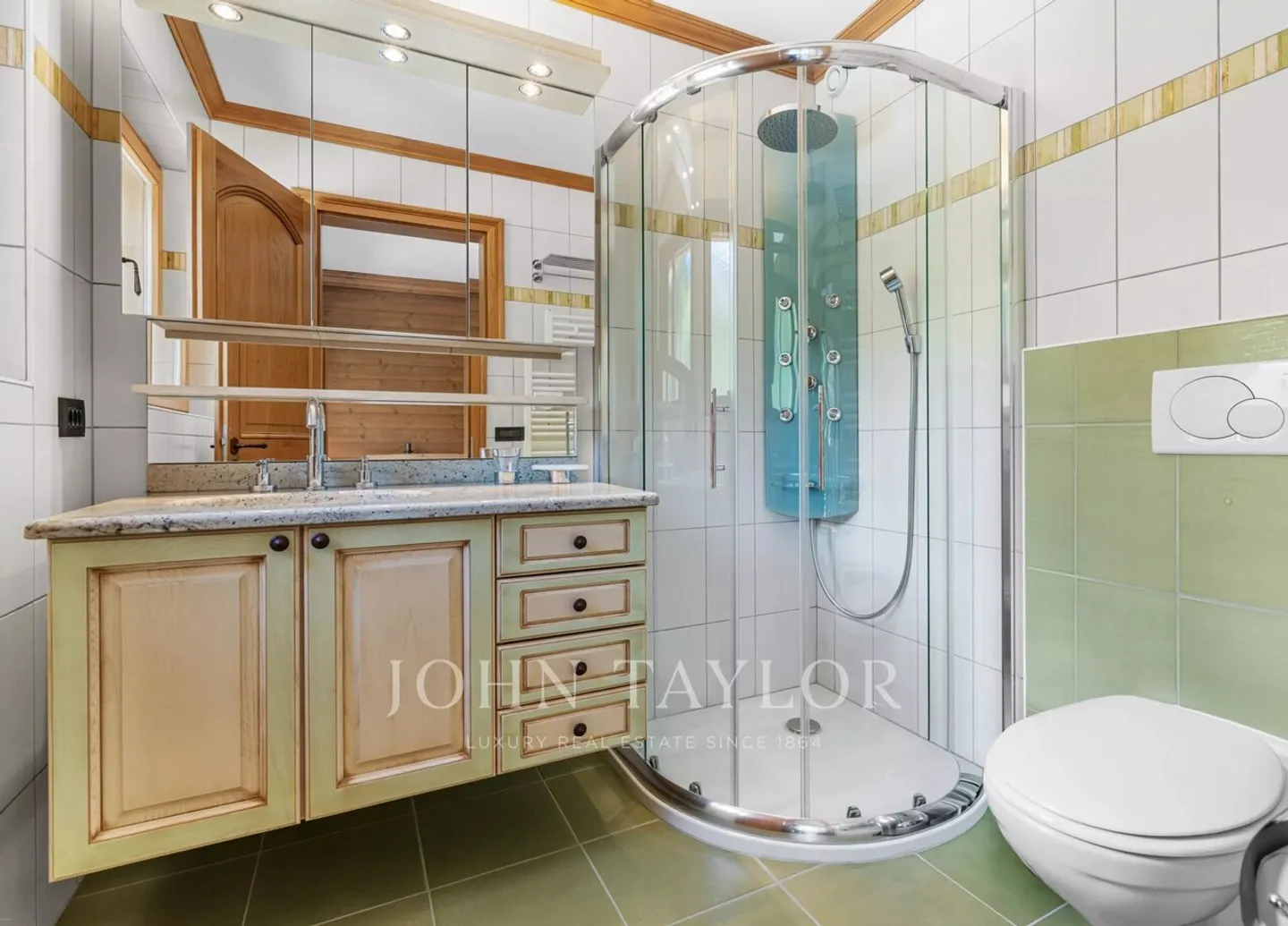 5,5 Luxuszimmer, Kathedraldecke, 4 Suiten, Wellness in Crans-Montana - Foto 10 von 13