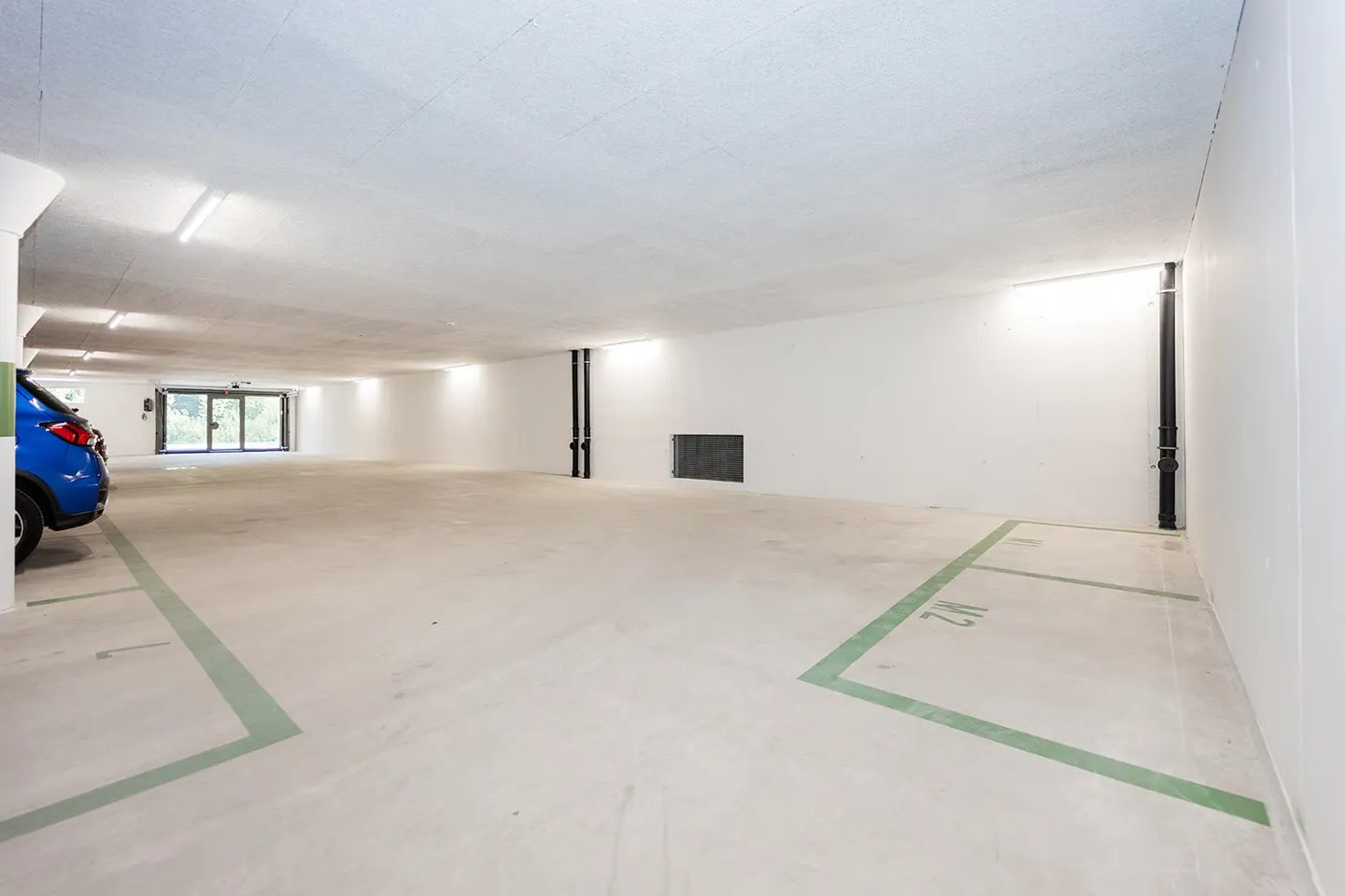 Attractive, protected motorcycle parking spaces in new underground garage for sale - Photo 2 of 6
