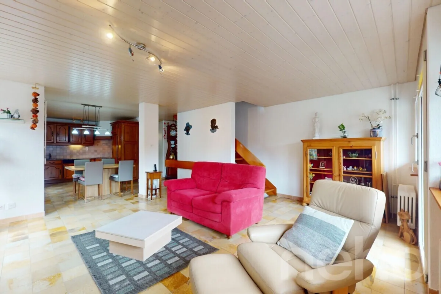 Beautiful terraced house with a view – very close to Delémont and Basel - Photo 5 of 13