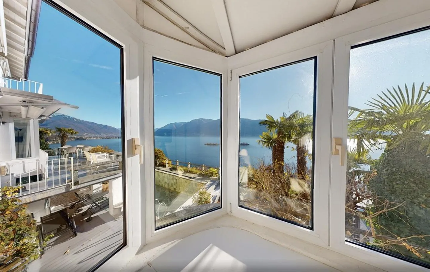 Villa Stupenda con Vista Lago - Foto 7 di 30