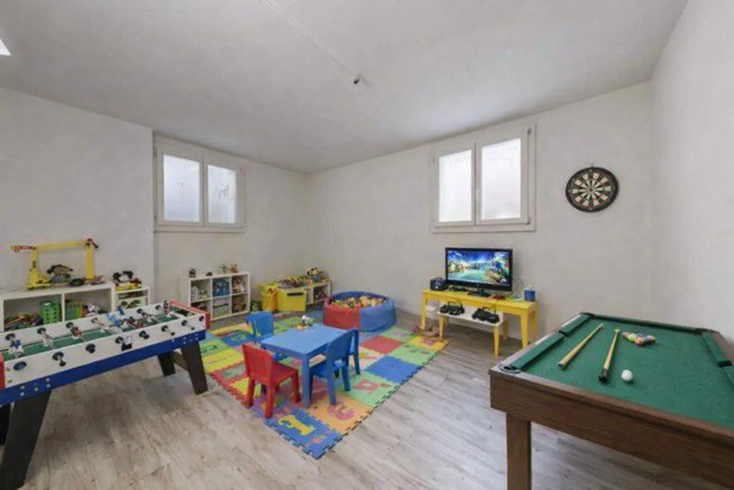 Maison lumineuse et familiale au cœur de Prangins - Photo 7 sur 13