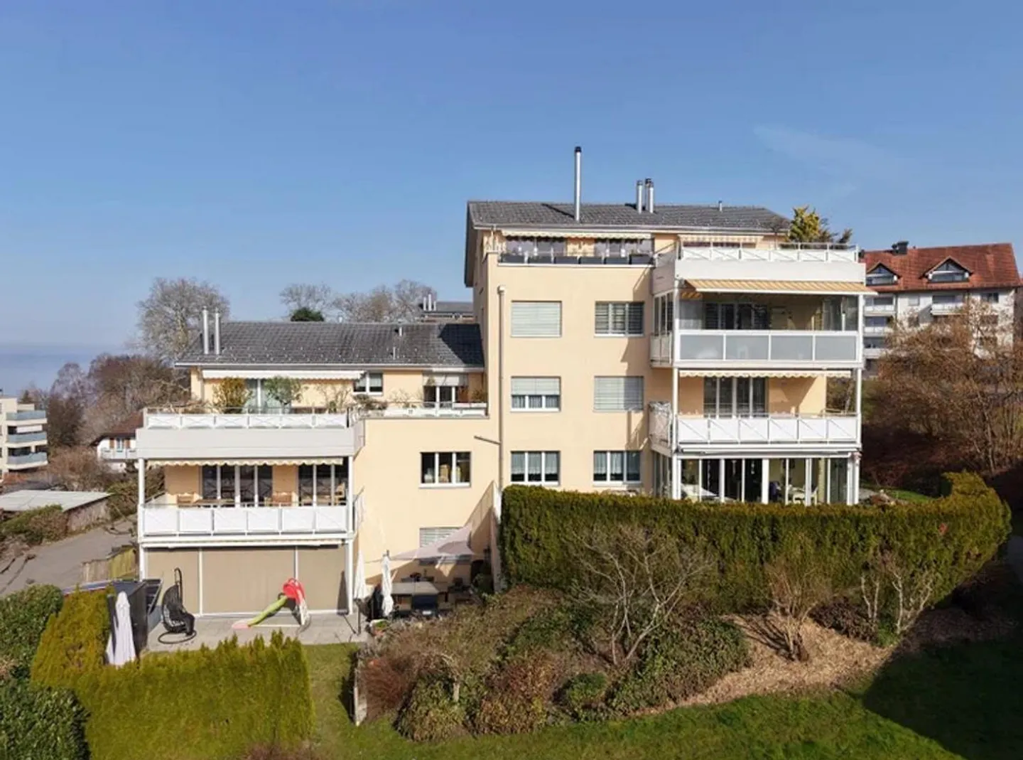 Ampio e tranquillo appartamento di 3,5 stanze (112 m2) vicino al Lago di Costanza con balcone - Foto 15 di 17