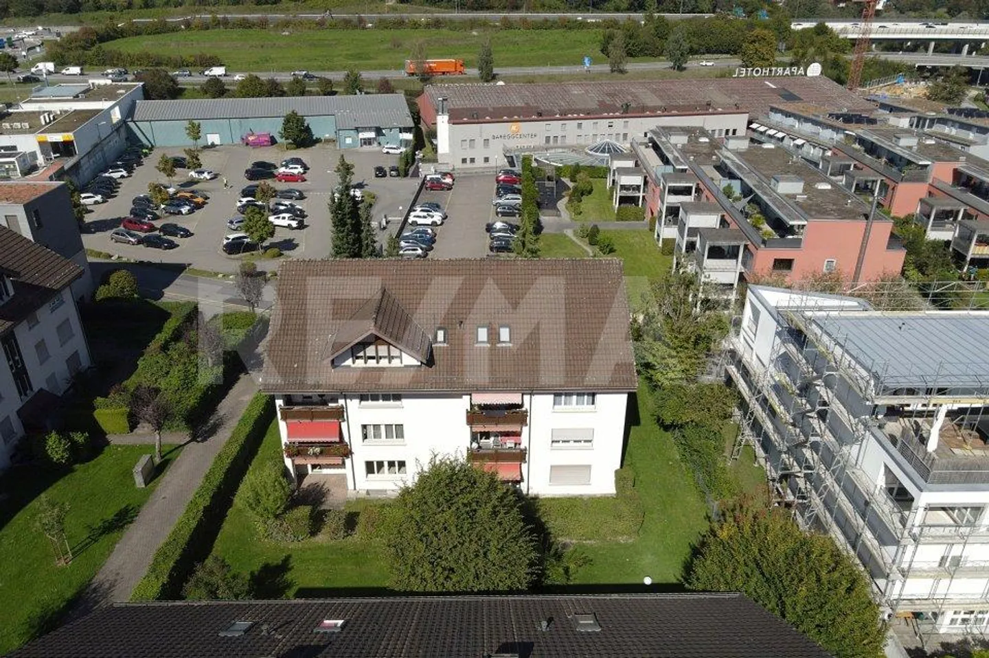 Gartenwohnung an zentraler Lage mit Potenzial - Foto 12 von 13