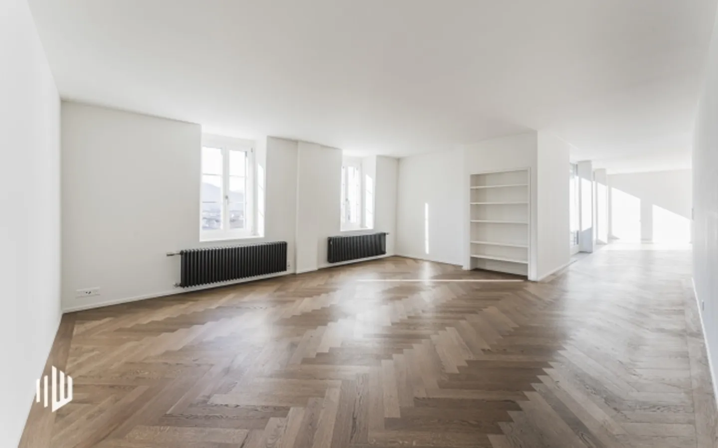 ImmoWyss - Appartamento Attico Esclusivo nel Cuore di Interlaken - Foto 8 di 10