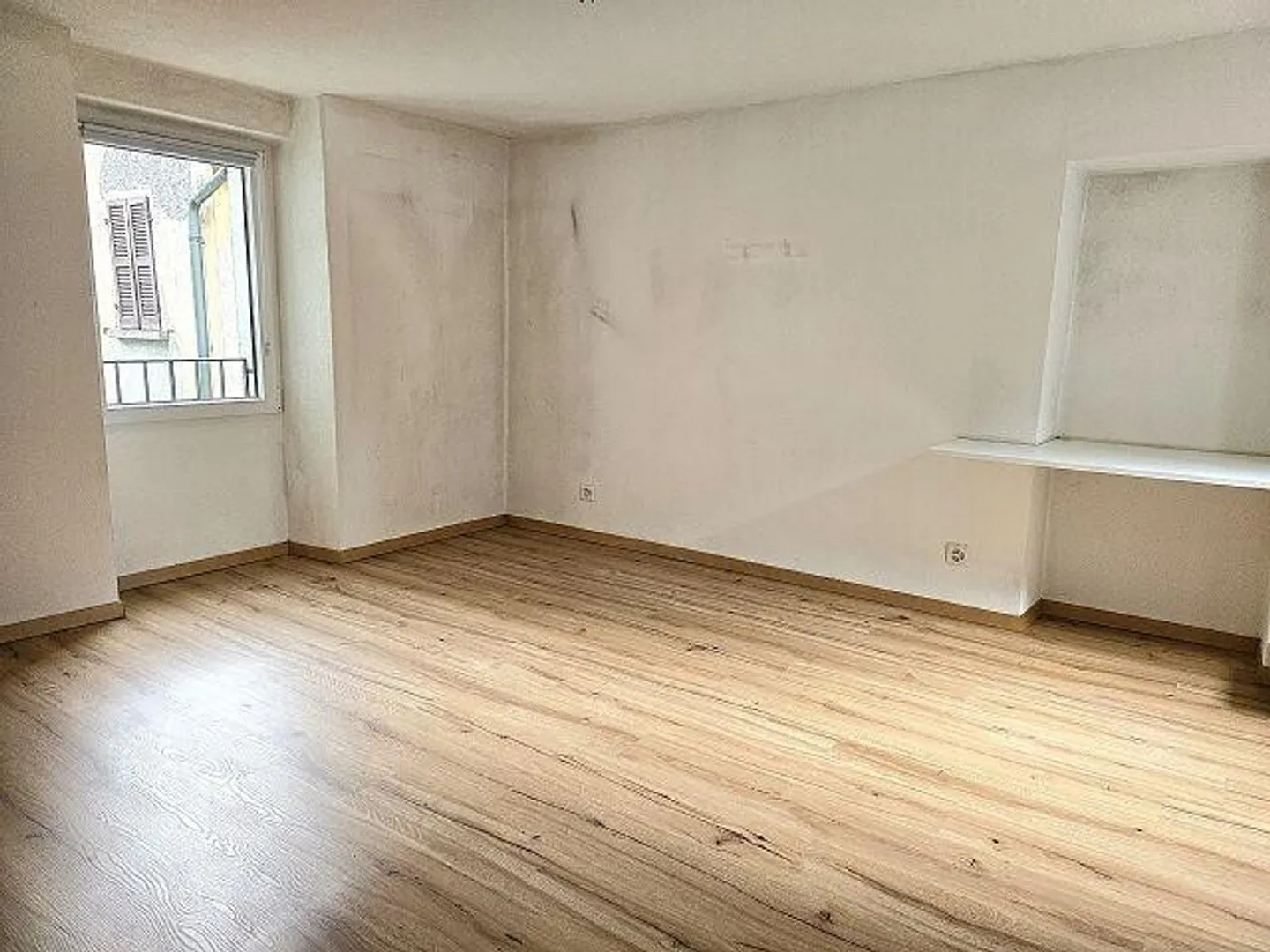 Charming Multi-Family Home - Photo 5 of 13