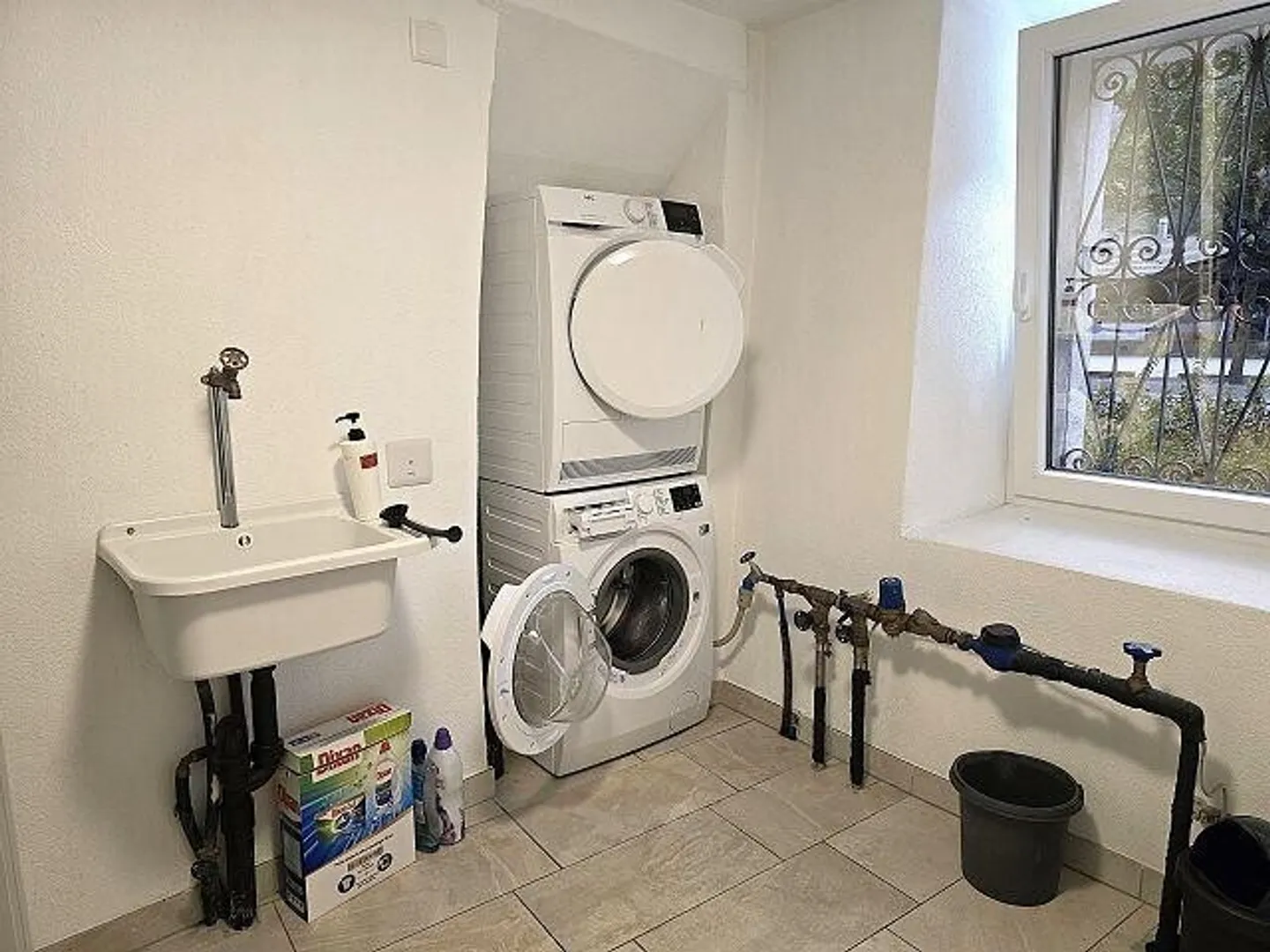 Charming Multi-Family Home - Photo 11 of 13