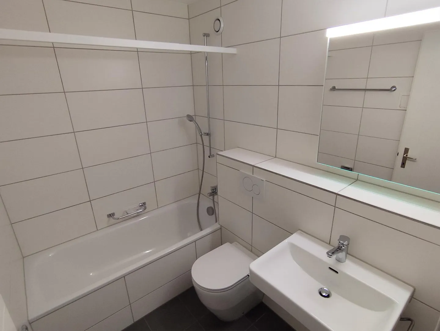 Modernes Apartment in Neustadt - Foto 3 von 9