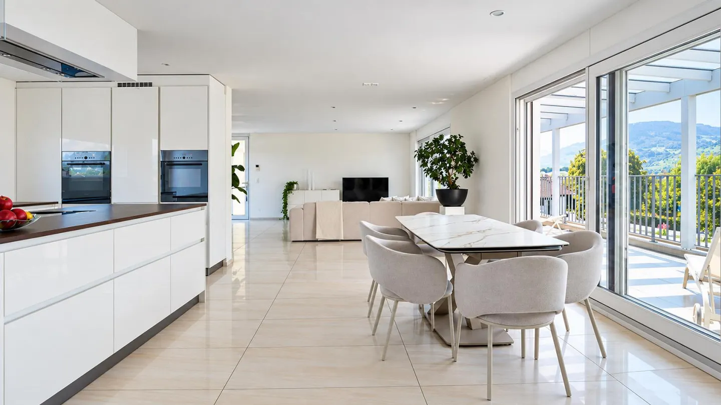 Aussergewöhnliches Penthouse mit Bergblick - Foto 10 von 26