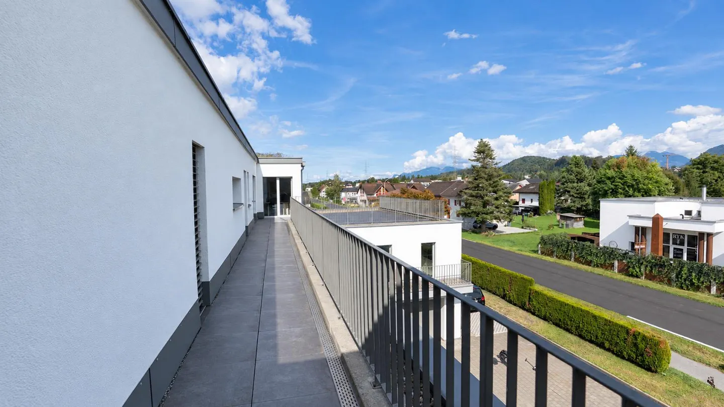 Aussergewöhnliches Penthouse mit Bergblick - Foto 24 von 26