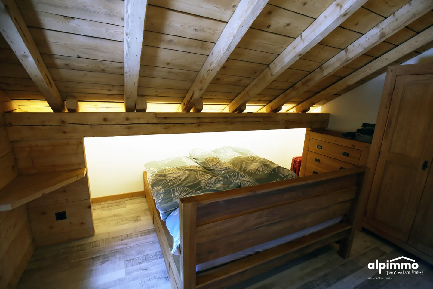 Charmant Appartement Attique - Photo 3 sur 16