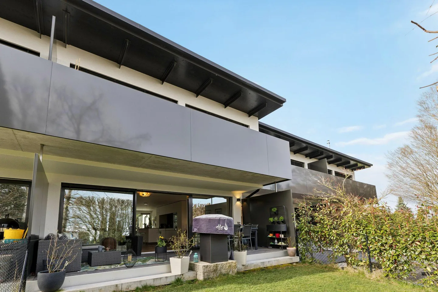 Bellissima casa a schiera in affitto in una zona residenziale - Foto 1 di 18