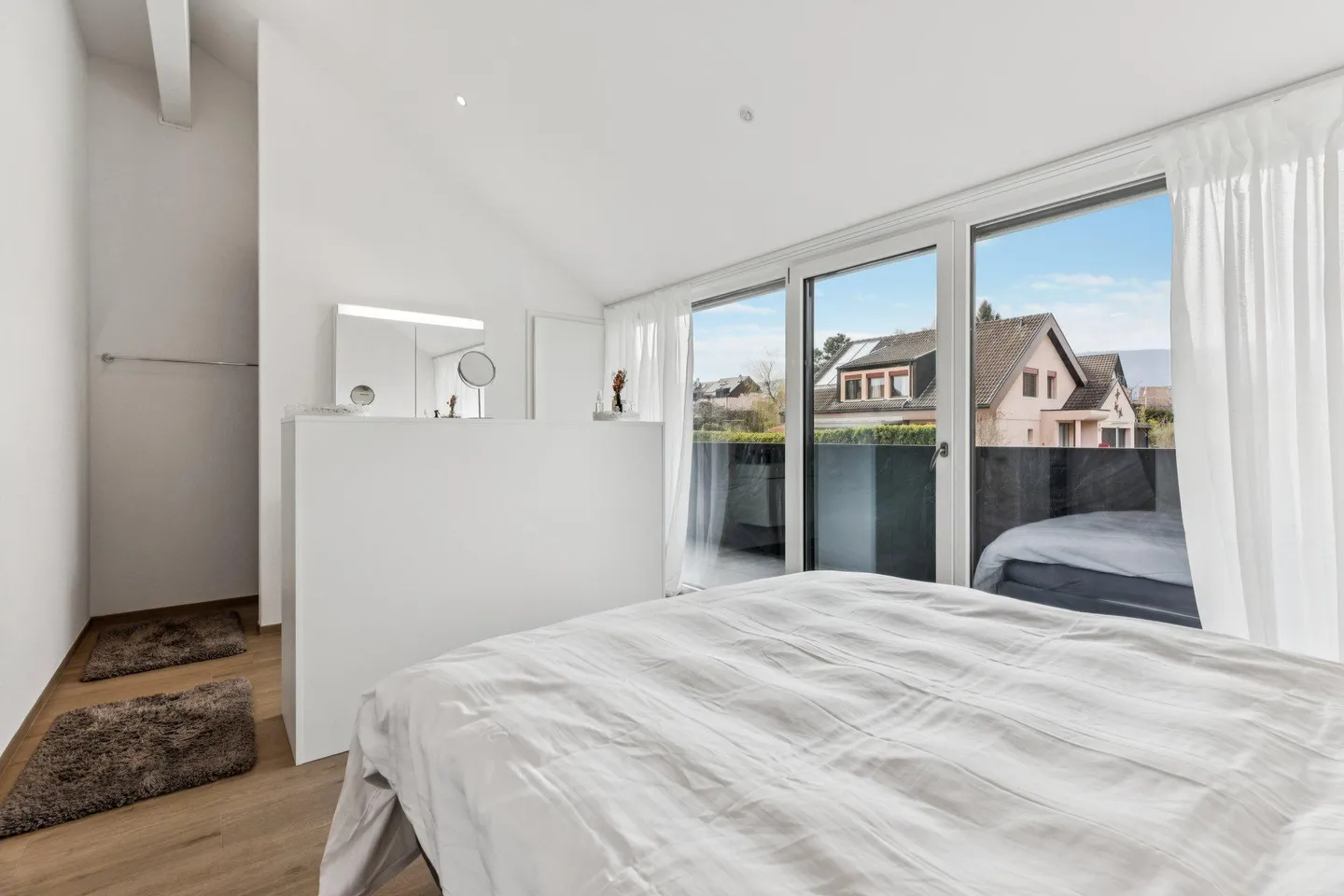 Bellissima casa a schiera in affitto in una zona residenziale - Foto 7 di 18