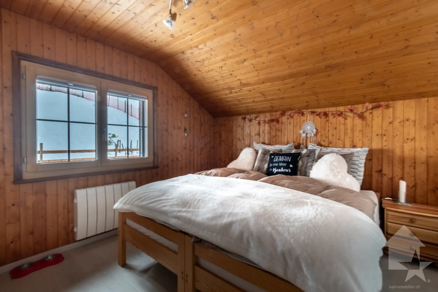 Chalet familial avec 8,5 pièces modernisé et parfaitement entretenu - Photo 9 sur 13