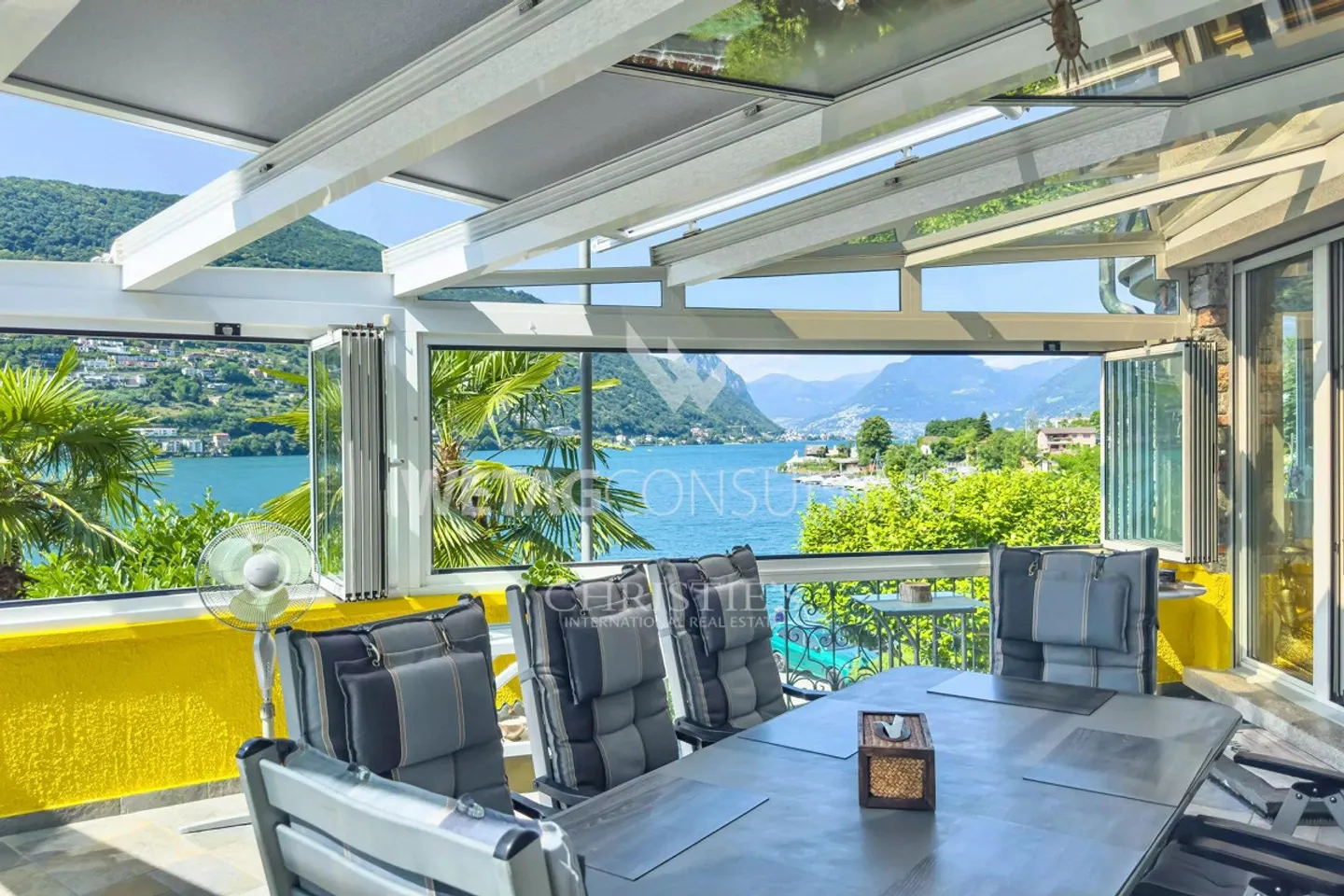 Lugano–Brusino Arsizio: Villa accogliente con magnifica vista sul lago... - Foto 5 di 10