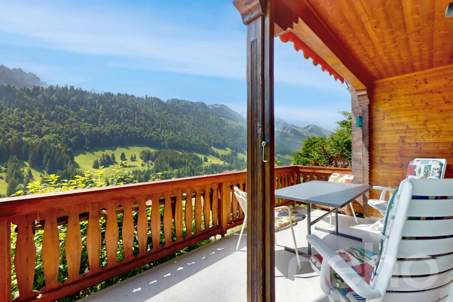 Exceptional view! A uniquely charming chalet facing the Gastlosen - Photo 2 of 12