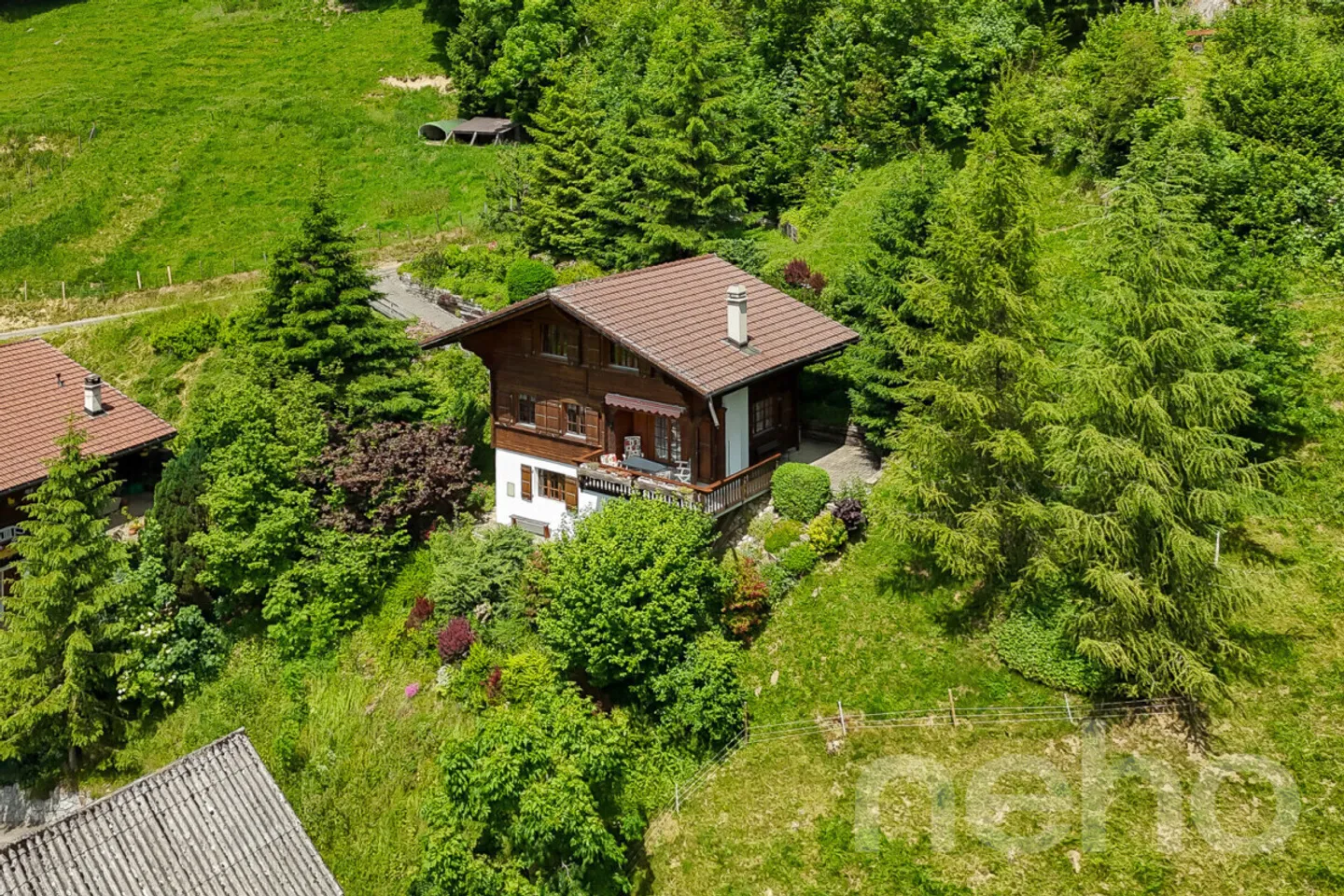 Exceptional view! A uniquely charming chalet facing the Gastlosen - Photo 4 of 12