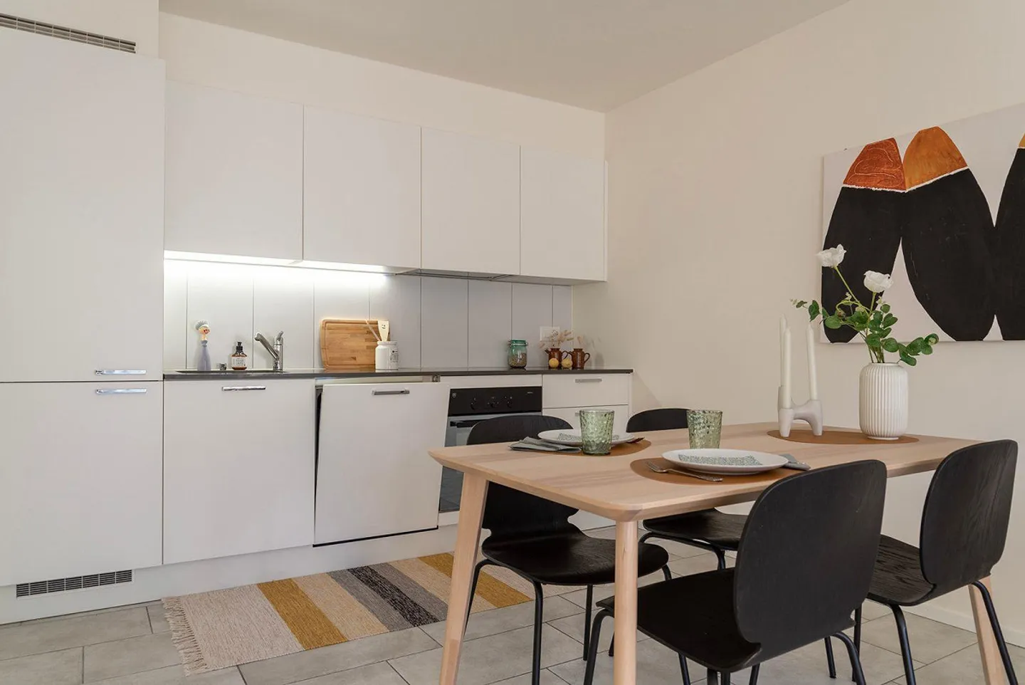 Giardino privato e due pigioni nette gratis - Foto 2 di 9