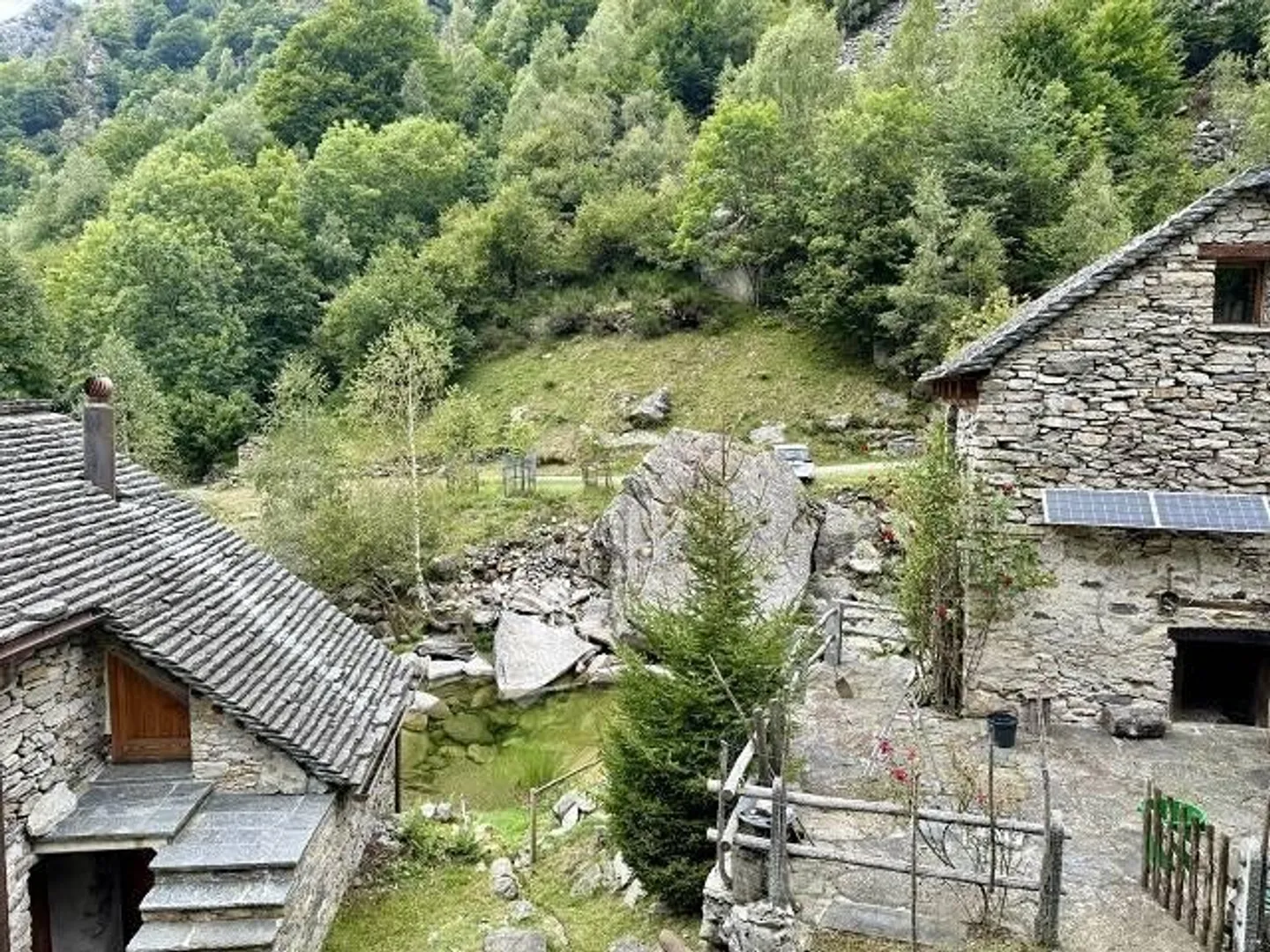4-room rustic to be developed with plenty of flat meadow land - Photo 9 of 12
